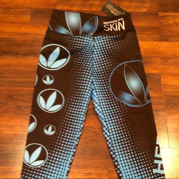 Work Out Pants - Picture 2 of 3